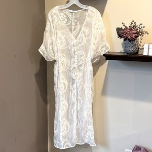 Cream Lace Duster with Side Slit.